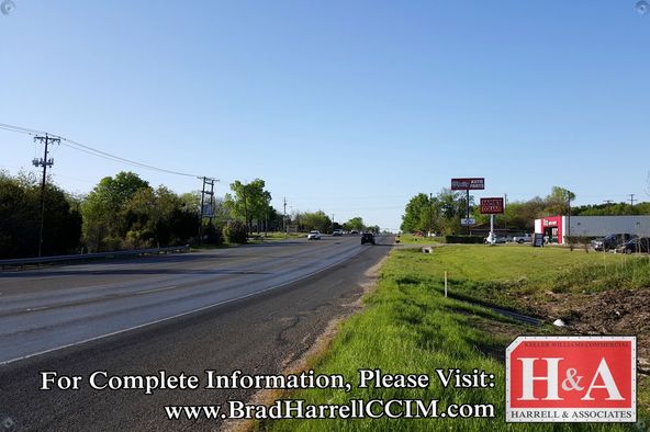 Rocket Carwash: 100 Baker Ln, Robinson, TX 76706